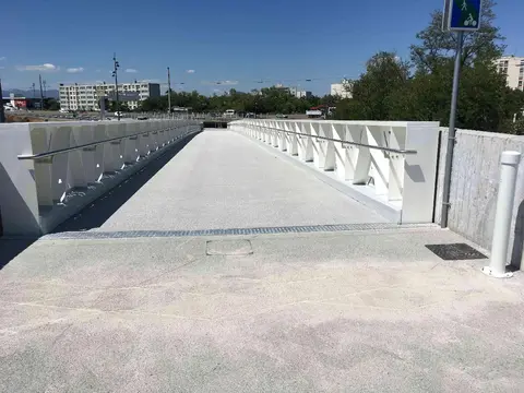 Photo 4 du compteur Passerelle Puizot